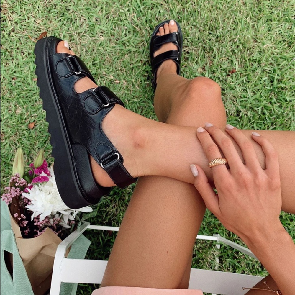 The chunky sandals
